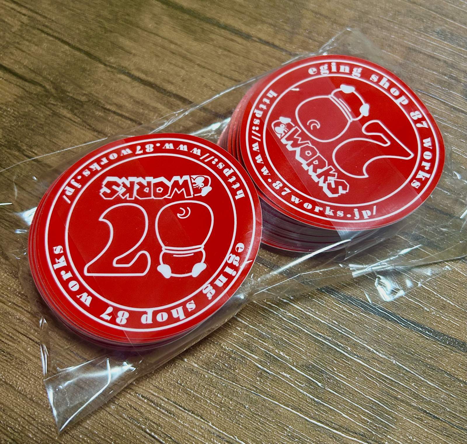 非売品87シールにレッドバージョン追加